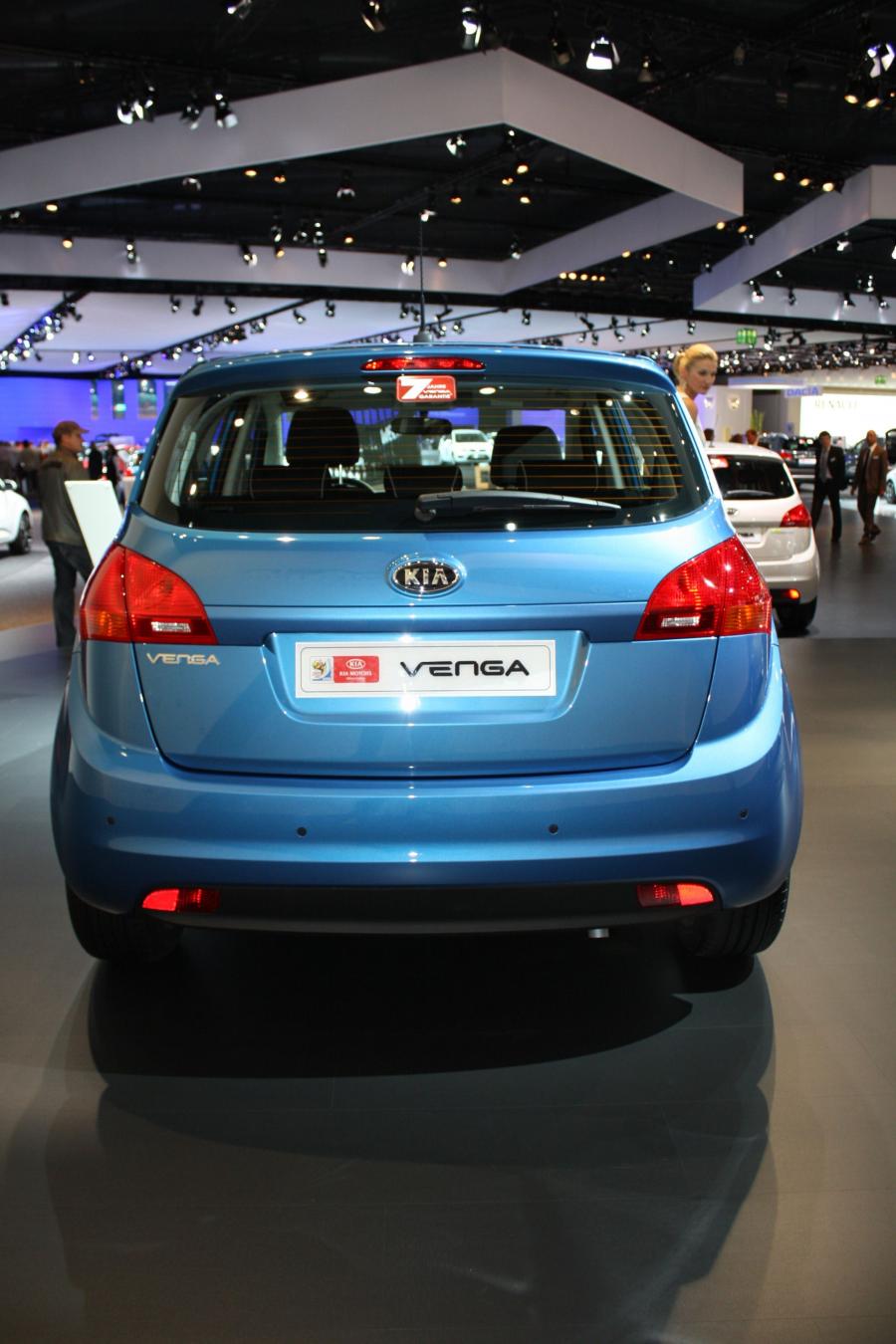  Kia Venga 2010 года  (фото 136 из 199)